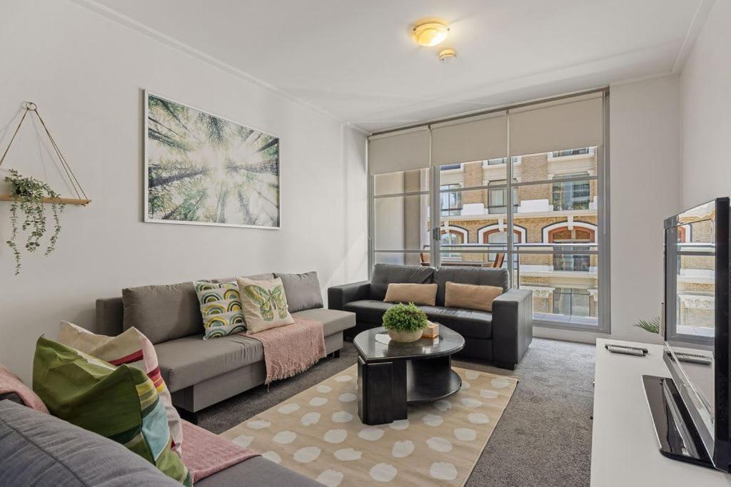 A Cozy For 6 Next To Darling Harbour Sydney
